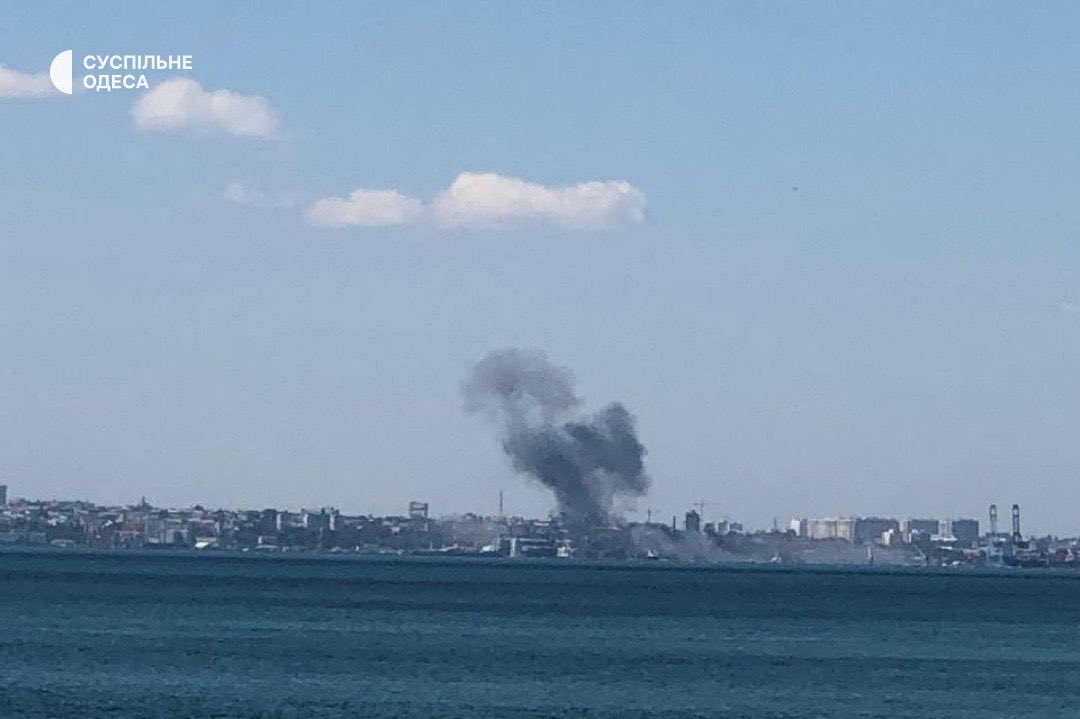 Rusia atacă portul din Odesa la o zi după semnarea acordului pentru exportul cerealelor. Ucraina: Putin „scuipă în față” ONU și Turcia