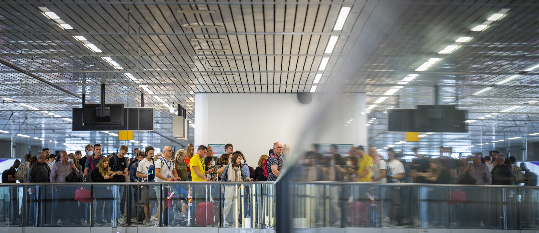 Care sunt aeroporturile din Europa cu cele mai multe zboruri anulate (analiză)