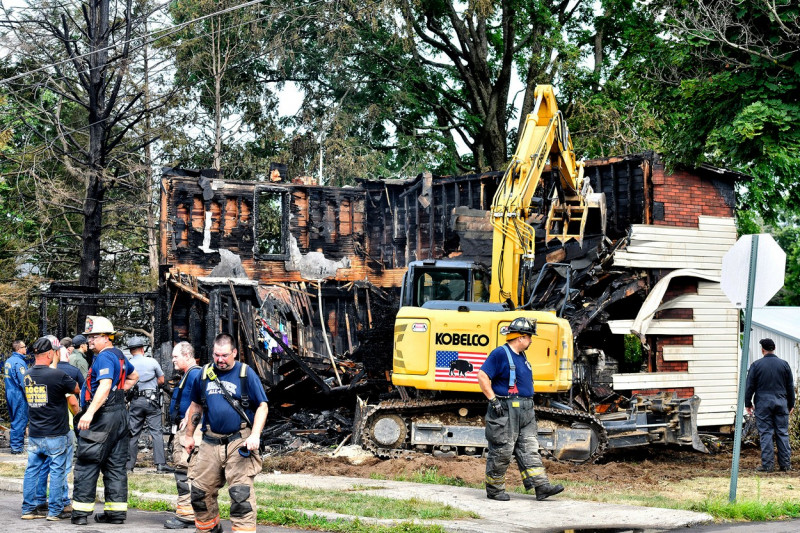 APTOPIX House Fire Pennsylvania