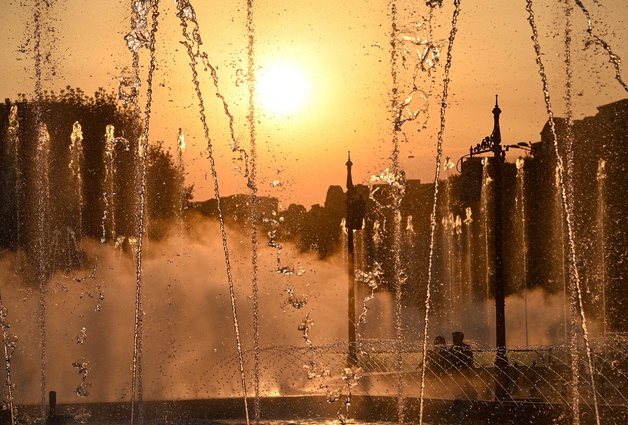 Prognoza ANM pentru perioada 1 -14 august, pe regiuni. Cum va fi vremea în prima jumătate a lunii august