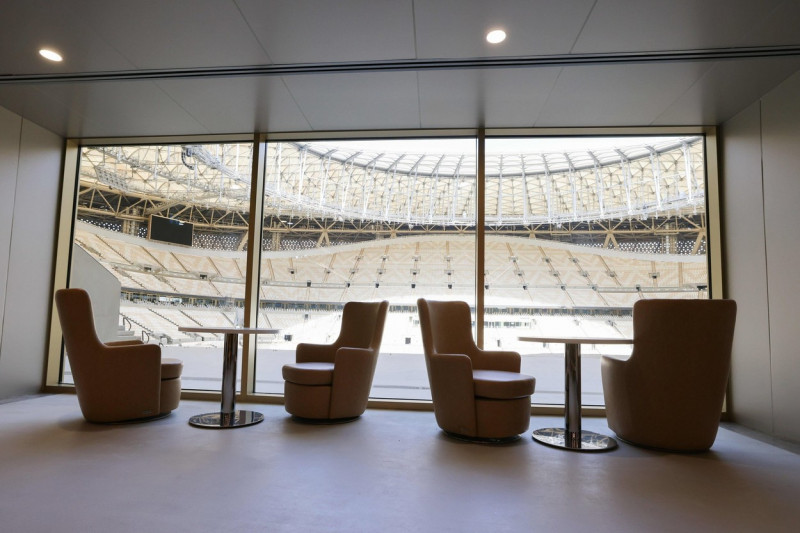 Lusail, Qatar. 01st Apr, 2022. View into a VIP area at the "Lusail Iconic Stadium" in Lusail near Doha, taken during a media tour. The draw for the 2022 World Cup in Qatar will take place in Doha on April 1. Credit: Christian Charisius/dpa/Alamy Live News