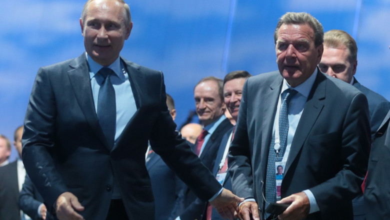 Fostul cancelar german Gerhard Schroeder s-a întâlnit cu Putin la Moscova: Rusia vrea o soluție negociată pentru războiul din Ucraina