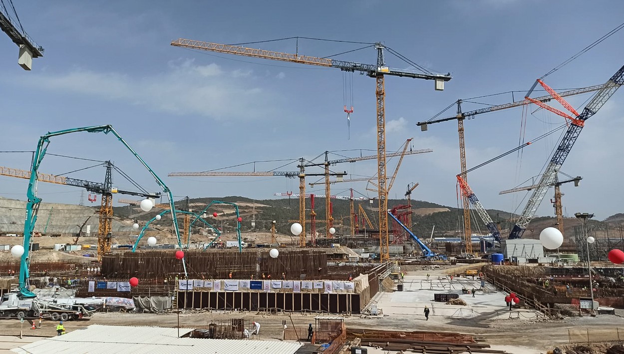 Turcia se implică în disputa legată de centrala nucleară de 20 de miliarde de dolari pe care rușii o construiesc în sudul țării