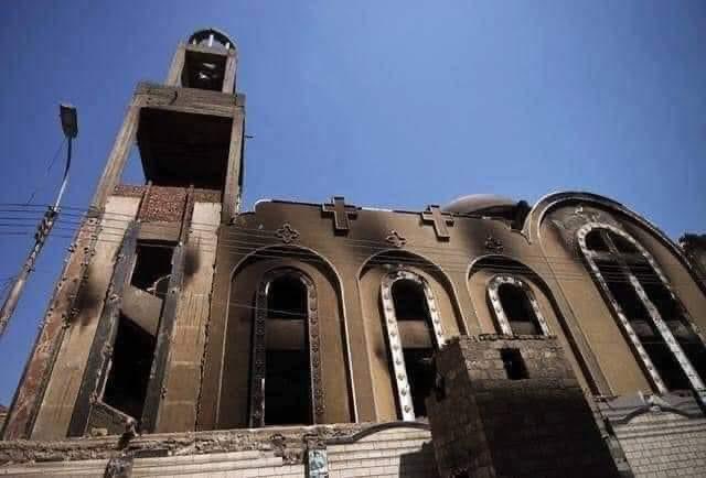 Incendiu într-o biserică creștină din Egipt. Zeci de oameni au murit