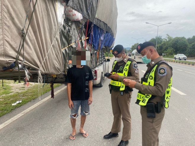 Wide load! Super-stacked pickup truck pulled over by police in Thailand