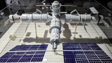 Model al stației spațiale rusești ROSS