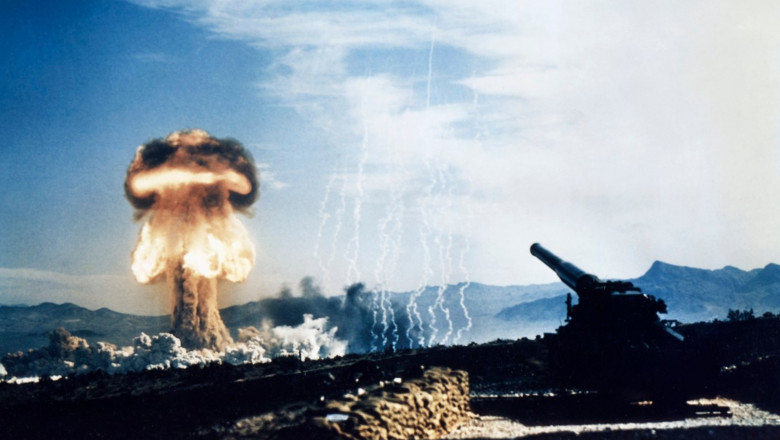 Test nuclear în poligonul din Nevada