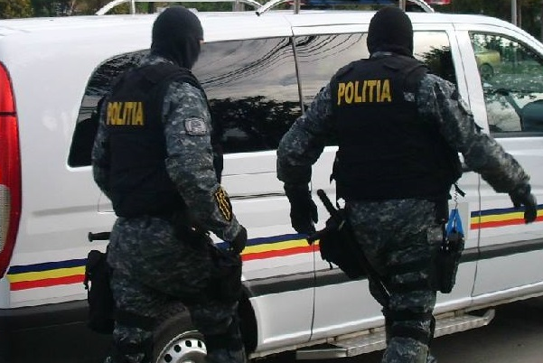 Descinderi la mafia imobiliară din București. Terenuri din Capitală i-au fost vândute cu acte false lui Mitică Dragomir