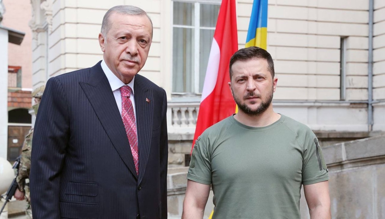 Erdogan s-a dus în Ucraina însoțit de cinci miniștri și de directorul Baykar, producătorul dronelor Bayraktar