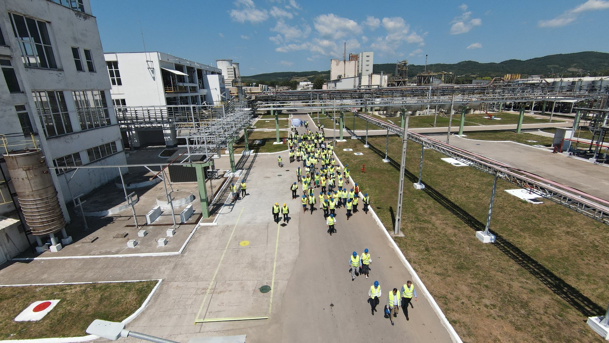 Chimcomplex închide temporar producţia la platforma Borzeşti din cauza prețurilor la energie și gaze