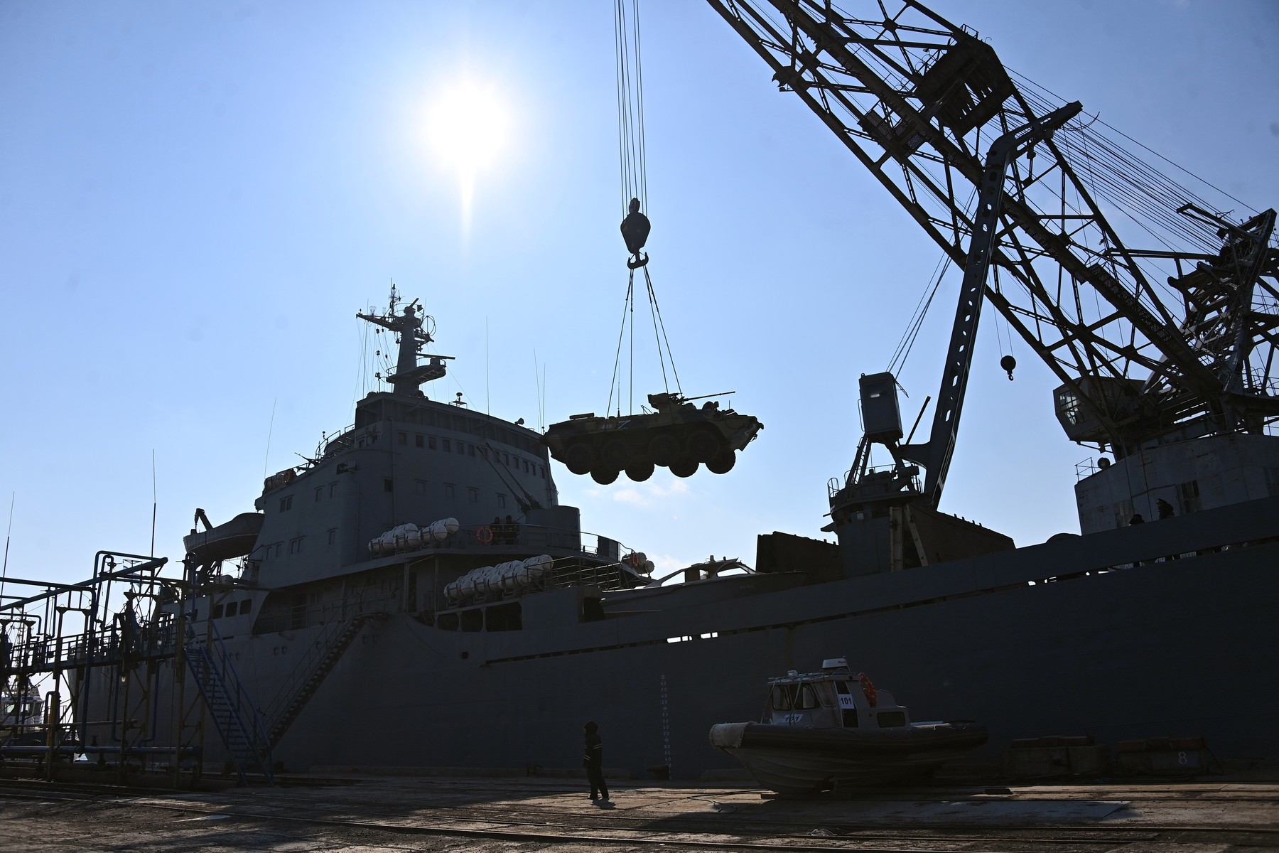 Flota rusă de la Marea Neagră va primi 12 nave și alte vehicule militare