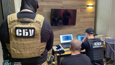 SBU a găsit o cameră subterană în Kiev, folosită de hackeri ruși pentru atacuri cibernetice