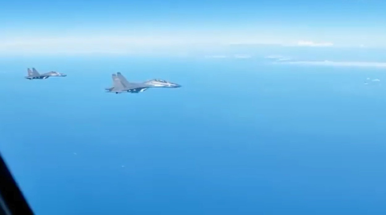China oprește exercițiile militare din jurul Taiwanului, dar continuă „pregătirile de război”