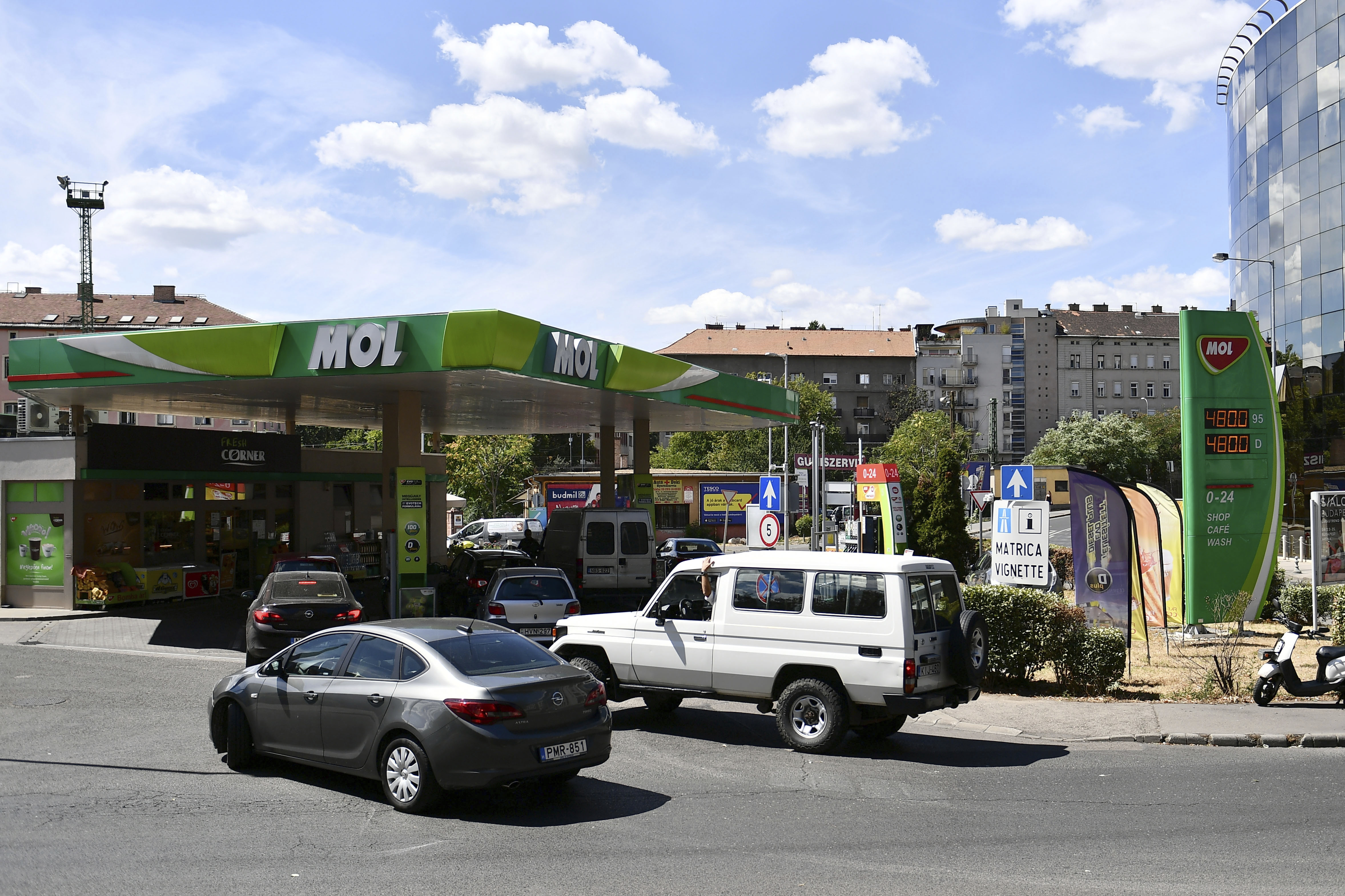 MOL a plătit în locul Rusiei datoria către Ucraina pentru reluarea livrărilor de petrol prin conducta Drujba