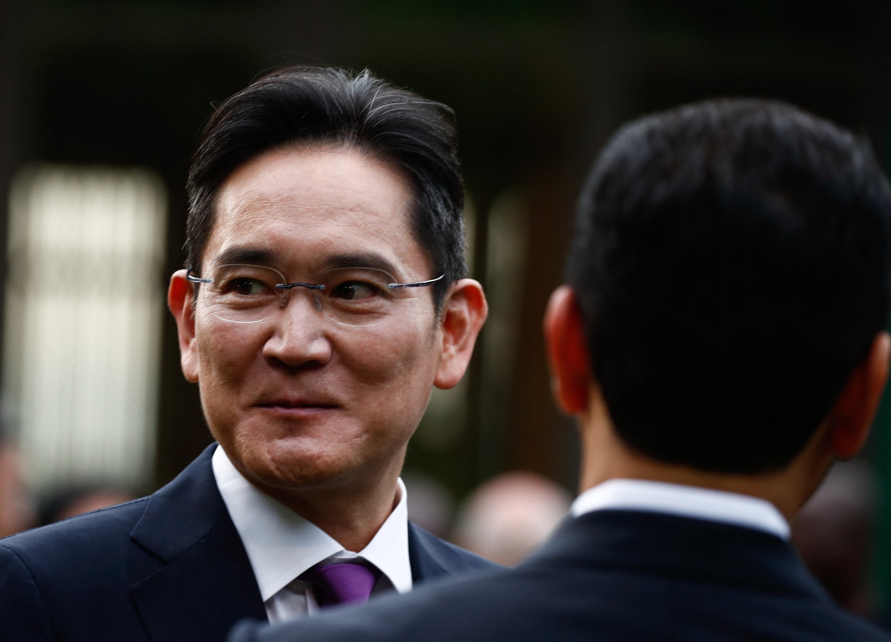 „Prințul moștenitor” al Samsung, condamnat pentru corupție, a fost grațiat pentru a contracara o „criză economică națională”