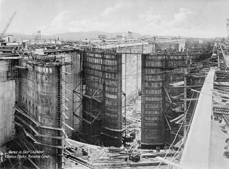 Gates in East Chamber, Gatim Locks, Panama Canal