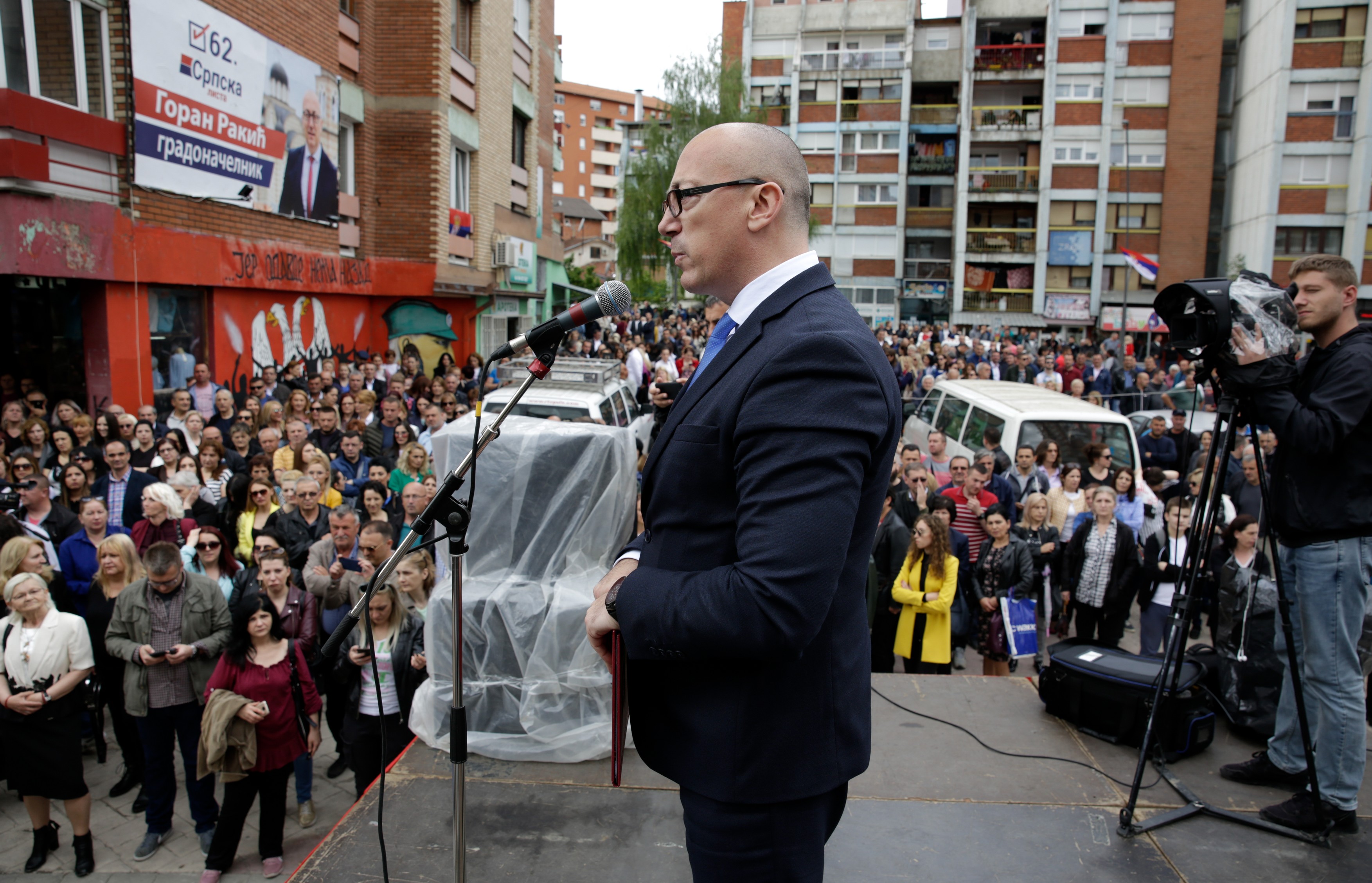 Sârbii din Kosovo ameninţă că îşi vor declara unilateral autonomia