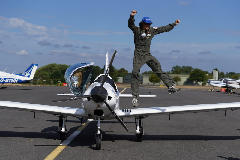 Mack Rutherford solo flight