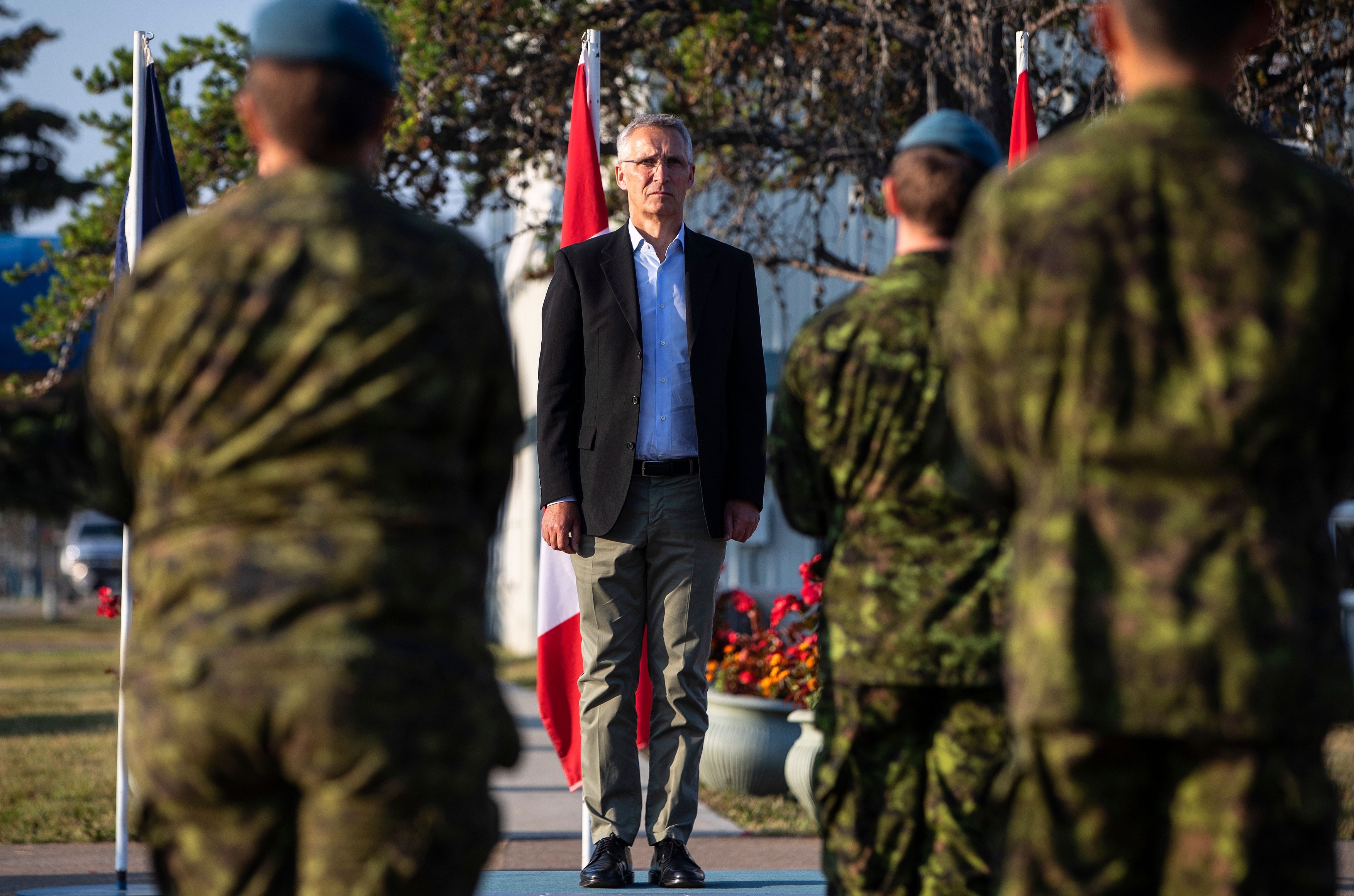 Jens Stoltenberg: Vedem o consolidare militară semnificativă a Rusiei în Arctica. E o provocare strategică pentru NATO