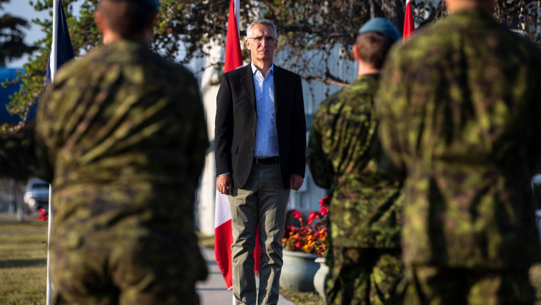 Secretarul general al Alianţei Nord-Atlantice, Jens Stoltenberg, în timpul unei vizite în Canada.