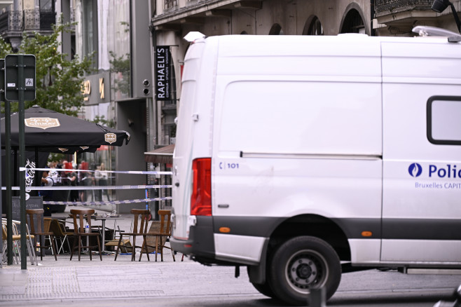 BELGIUM: BRUSSELS INCIDENT VAN TERRACE