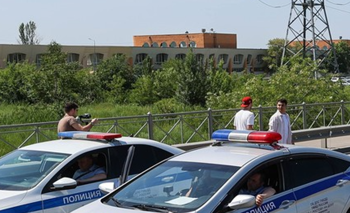 15 morţi în urma unei coliziuni dintre un microbuz şi două camioane, în Rusia