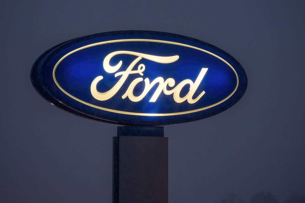 Ford recheamă în service peste 630.000 de mașini vândute în întreaga lume, din cauza riscului de incendiu la motor
