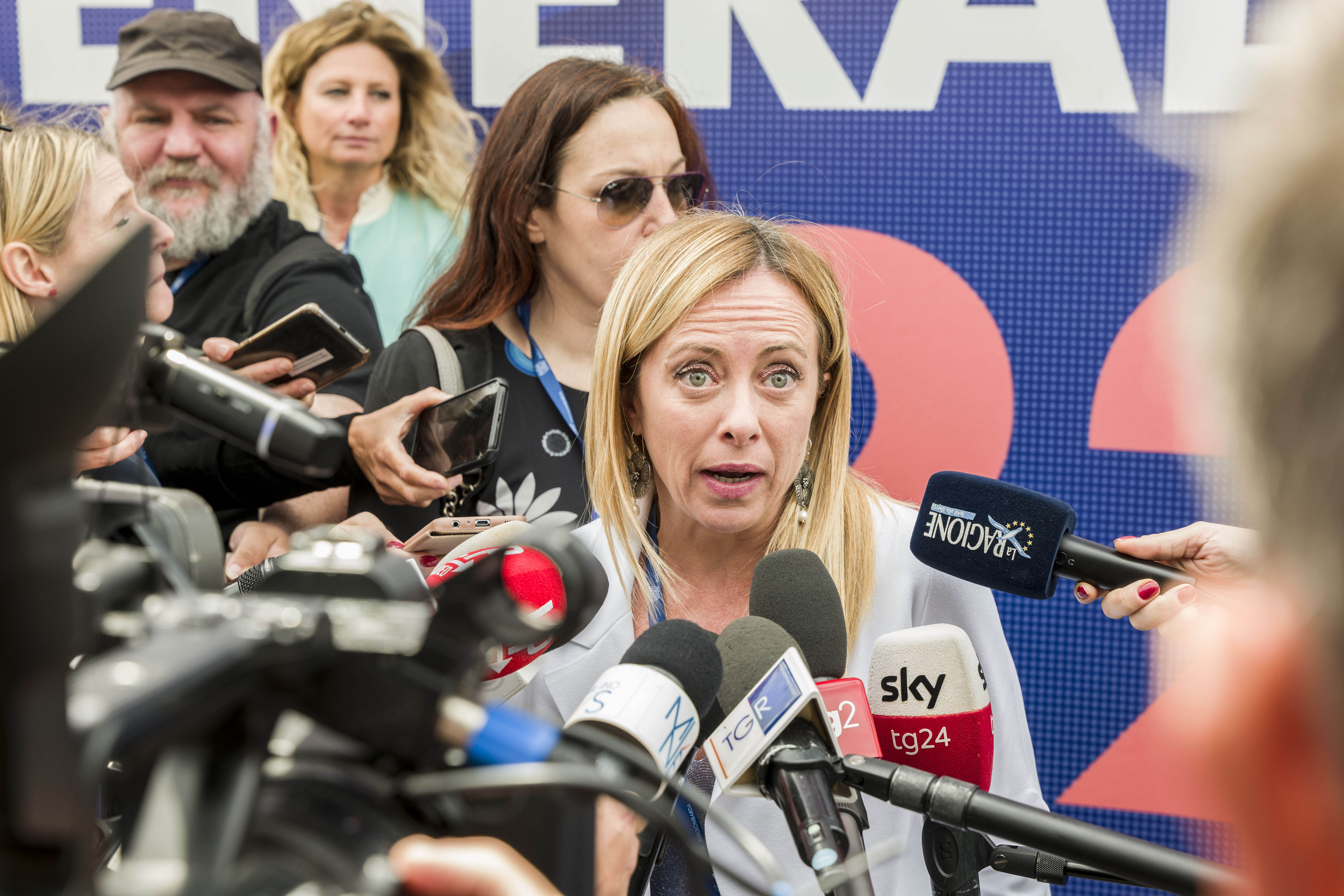 Scandal în Italia după ce Giorgia Meloni, posibilul viitor premier al țării, a postat un video cu o refugiată ucraineană violată