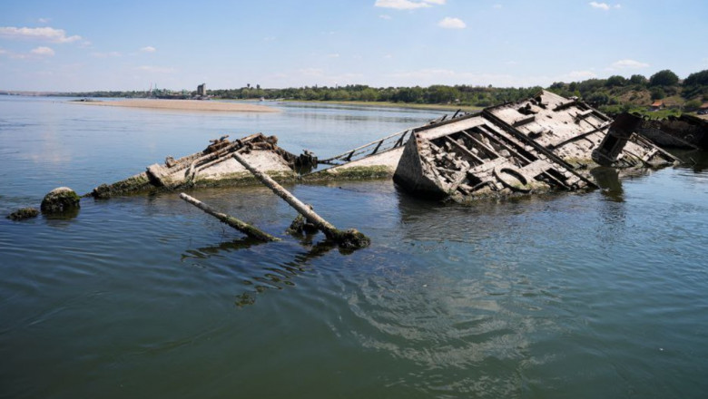 Epava unei nave din flotila Germaniei naziste de pe Dunăre