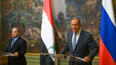 Serghei Lavrov, alături de omologul său sirian Faisal Mekdad