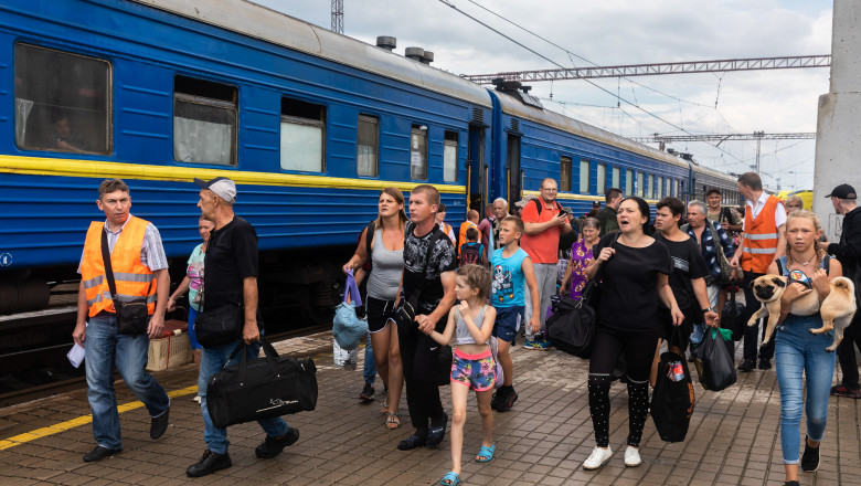 Civili evacuați în Ucraina
