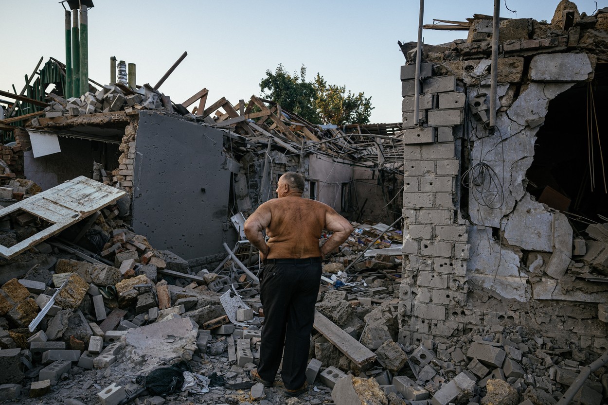 Ucraina anunță că a spart liniile ruse de apărare de la Herson. Zelenski le spune rușilor „să fugă”