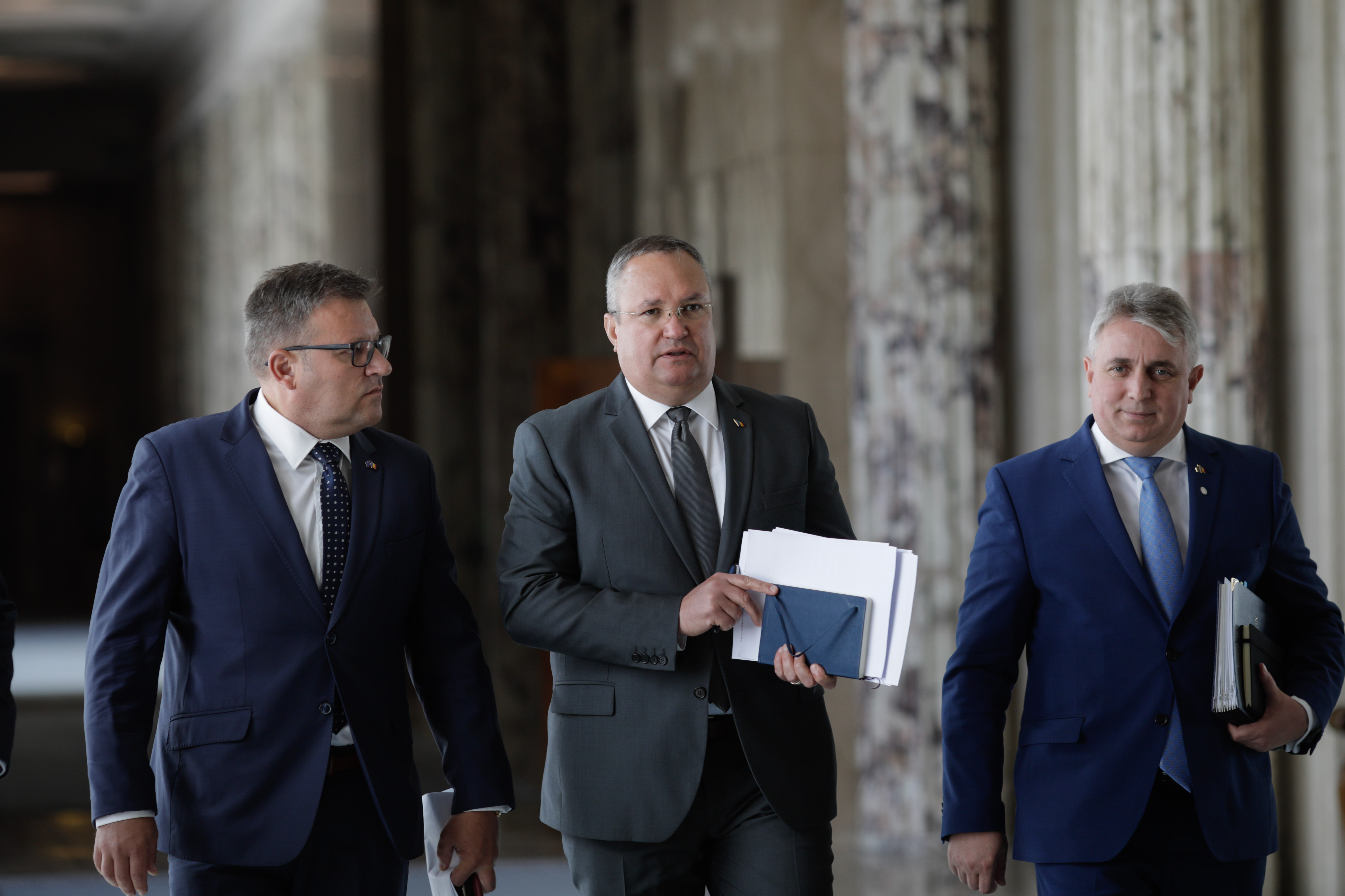 Ciucă, atac la PSD: Nu am discutat în Coaliție despre majorări. Un populism care nu are ce să caute astăzi în comunicarea cu cetățenii