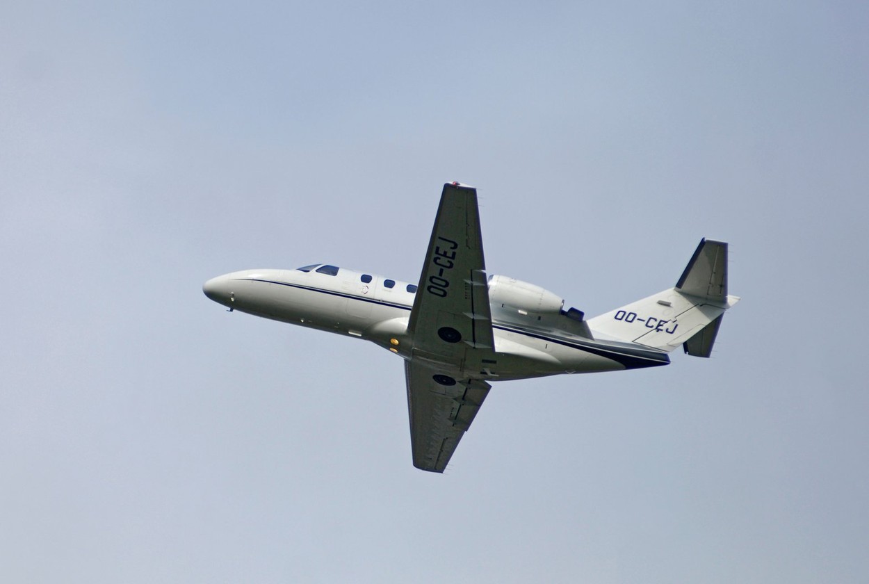 Au fost găsite rămăşiţe umane în urma operaţiunii de căutare a avionului prăbuşit în Marea Baltică