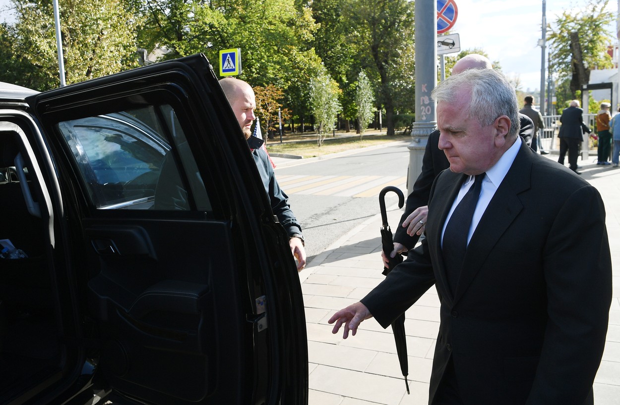 SUA au rămas fără ambasador în Rusia. John Sullivan a plecat de la Moscova și se retrage din serviciul public