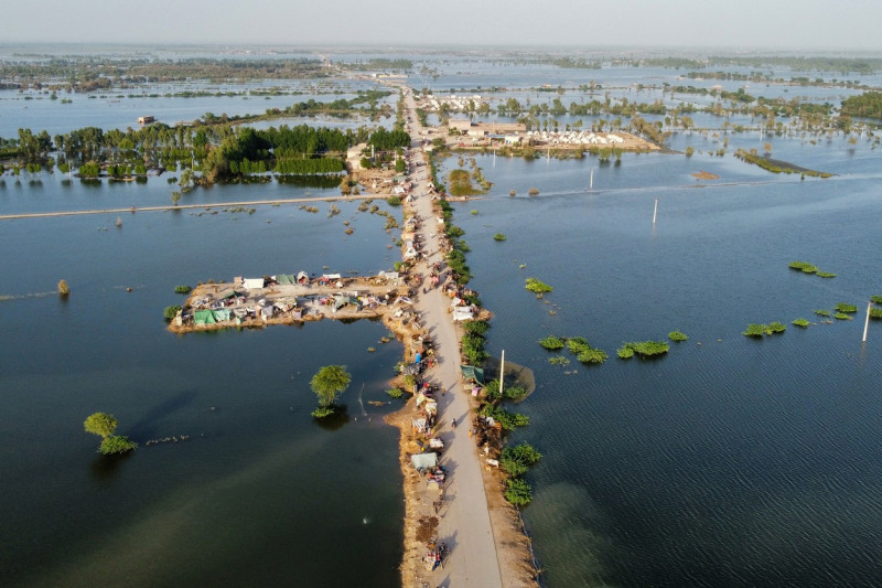 inundatii pakistan (3)