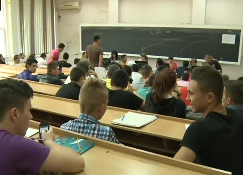 Domeniul cu cei mai mulți specialiști care se reprofilează: „Școala nu te învață cum e realitatea. Am văzut că nu e pentru mine”