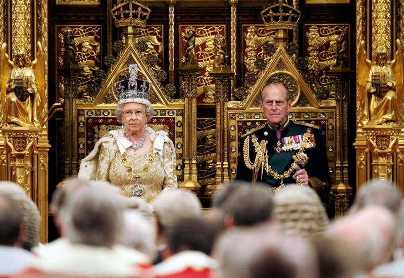 Regina Elisabeta a II-a a Marii Britanii (6)