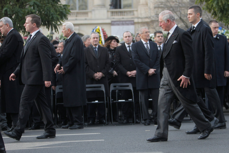 REGELE MIHAI I - FUNERALII - BUCURESTI