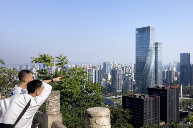 `World`s Most Twisting Tower` Completed In China