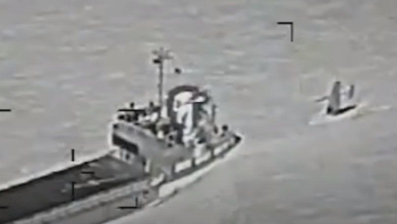 Vas iranian remorchează o dronă maritimă americană.