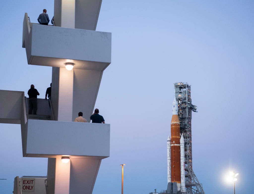NASA face azi a doua încercare de lansare a misiunii Artemis spre Lună. Care sunt momentele critice ale lansării