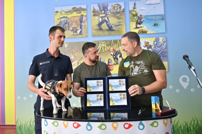 Zelensky and Patron. Volodymyr Zelensky, President of Ukraine, visited the children and teachers of the A. S. Makarenko specialized secondary school in Irpin, Ukraine. The school has been rebuilt after being damaged by Russian attackers. 215 educational i