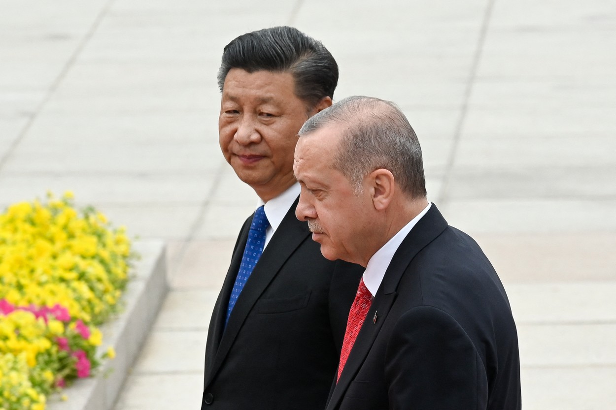 Xi Jinping i-a cerut lui Recep Erdogan să-i respecte "cu sinceritate interesele fundamentale" și a promis că și el va face la fel