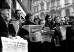 File photo dated 6/2/1952 of erious faces on lunchtime crowds at Ludgate Circus as they read the morning papers, which carried the news of the death of King George VI. Issue date: Thursday September 8, 2022.