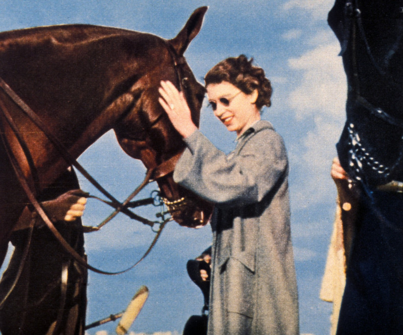 Queen Elizabeth II (Elizabeth Alexandra Mary Windsor) born 21 April 1926 - taken with horse in Malta - ©TopFoto
