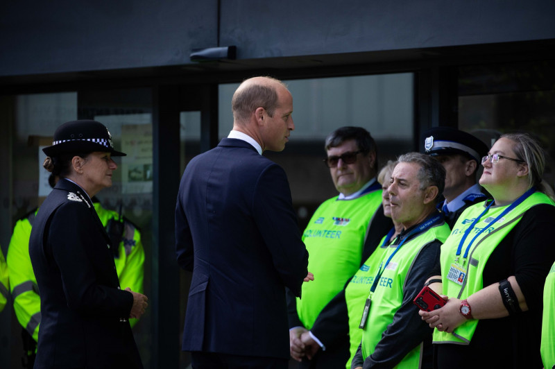 King Charles III thanks emergency workers at Lambeth HQ, London, UK - 17 Sep 2022
