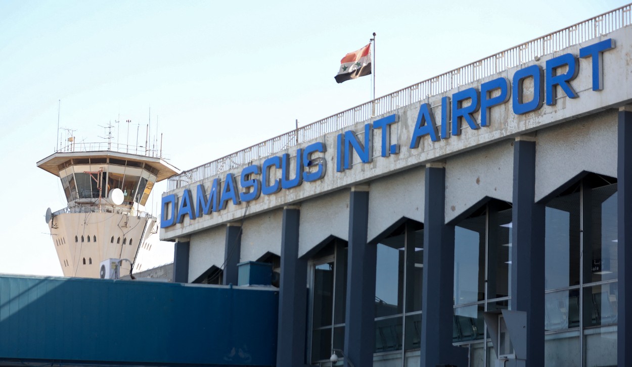 Cinci soldați sirieni au fost uciși într-un bombardament israelian asupra aeroportului din Damasc