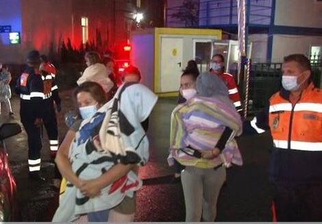 UPDATE Cei 42 de copii evacuați din Spitalul "Louis Ţurcanu" din Timişoara după incendiul de azi-noapte, duși la alte unități sanitare