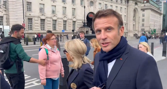 Macron Brigitte Londra Regina Elisabeta a II-a